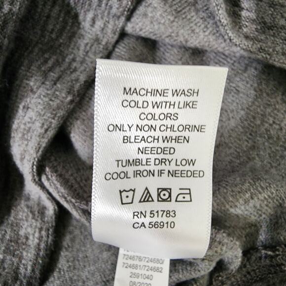 Maurices Womens Sweatshirt Gray Plaid Reindeer Cowl Neck Pullover Cozy Medium - Picture 11 of 11